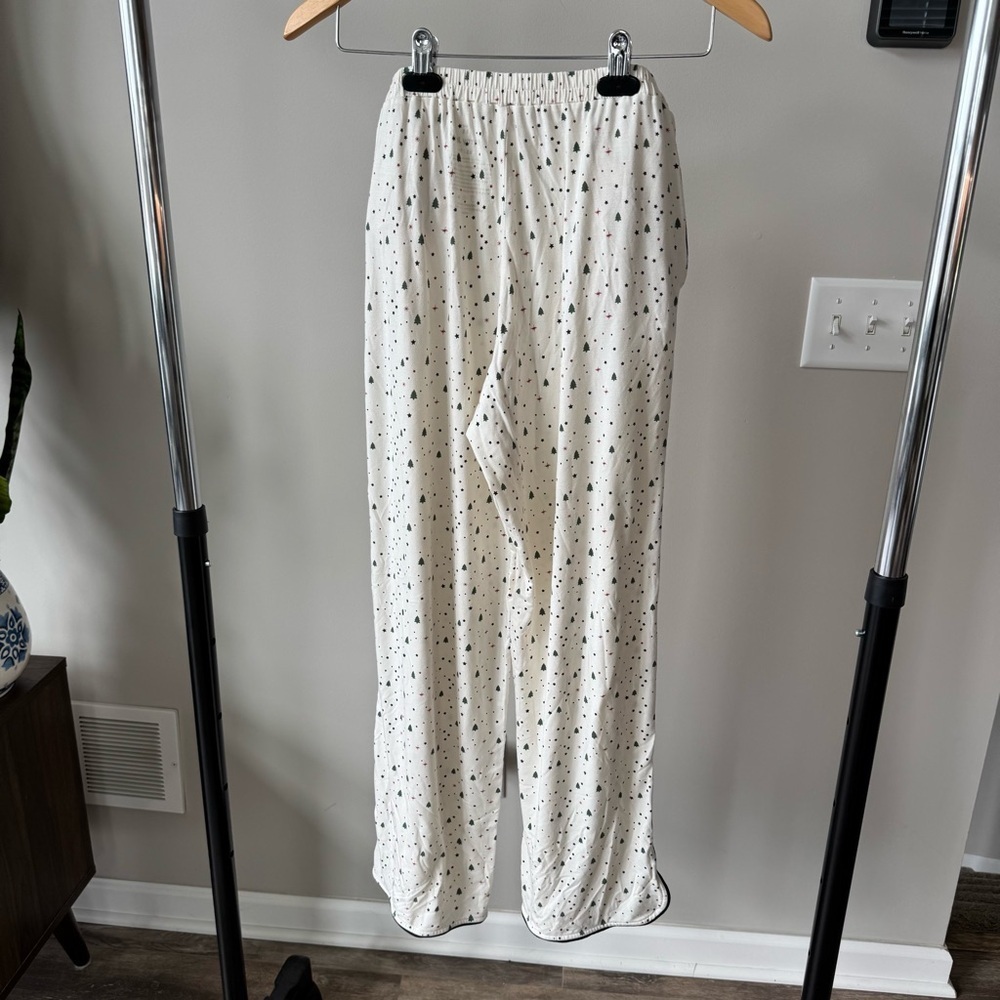 Tommy John Christmas Tree and Starry White Pajama Pull-On Pants - Super Soft